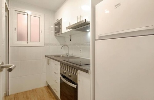 El Port Apartment | Cozy apartment near Barcelona
