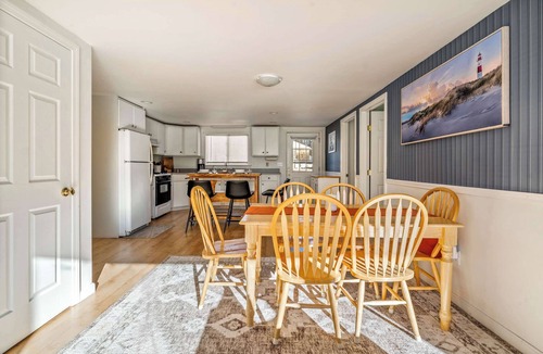 Windham House | Cozy Escape | 2BR w/Private Beach Access
