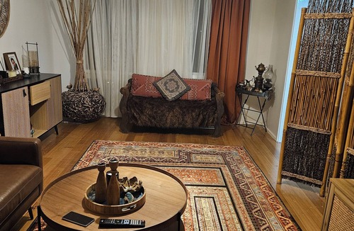 Sunbury House | Cozy Escape