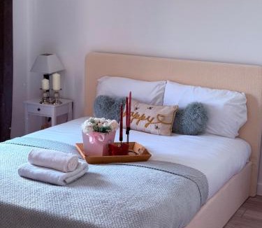 Northfield Apartment | Cozy Escape Garden Flat