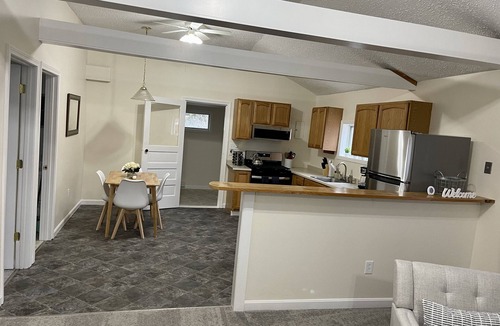 Cambridge House | Cozy Escape