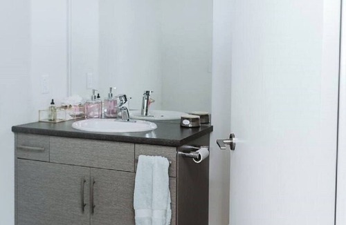 Exchange District Condo | Cozy Exchange District Suite | 1 Bed | 1 Bath |