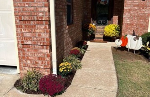 Russellville Condo | Cozy Executive Condo located in gated community on golf course