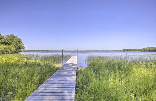 Brill Cabin | Cozy Expansive Lakefront Getaway w/ Spacious Deck!