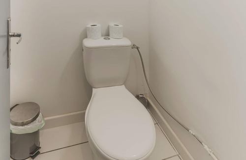 Aiguerelles Apartment | Cozy F2 2 mins walk from Montpellier Saint Roch station