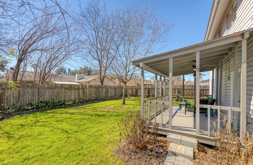 Anderson Mill House | Cozy Family-Friendly 3bd/2ba, Loft Office/Playroom in NW Austin