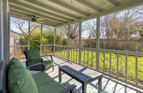 Anderson Mill House | Cozy Family-Friendly 3bd/2ba, Loft Office/Playroom in NW Austin
