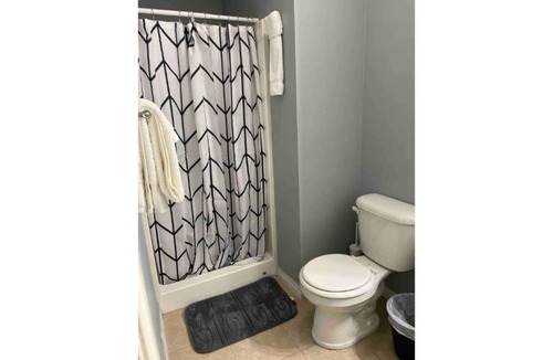 Lawton House | Cozy Family Friendly, Close to Fort Sill/Hospital