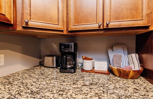 Fort Valley House | Cozy family home