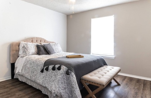 Killeen House | Cozy Family Home