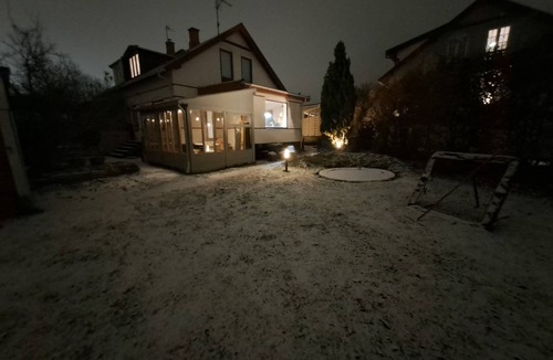 Lyngby-Taarbæk Kommune House | Cozy family house in central Lyngby - close to shopping and train station