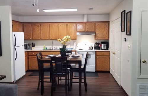 Idabel Cottage | Cozy Family-Sized Cottage - Ideal base to explore Idabel, Broken Bow, Hochatown