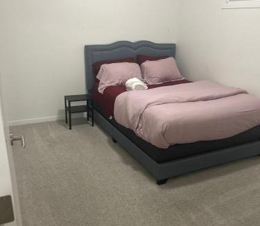 Southeast Calgary Apartment | Cozy Family Suite - Avail for Long Stay