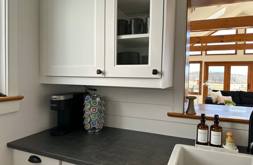 Refton House | Cozy Farmhouse in Lancaster