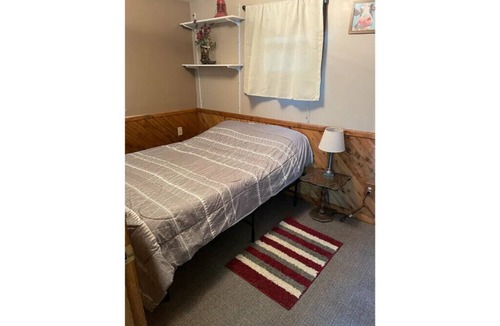 Gregory Other | Cozy Farmhouse