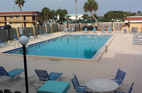 Crescent Beach Condo | Cozy First Floor 2 Bedroom Condo Close To The Beach!