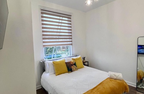Hackney Downs Apartment | Cozy Flat Near Emirates Stadium