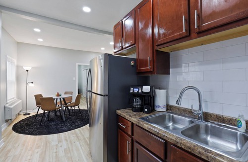 Forest Park Condo | Cozy Forest Park Condo!