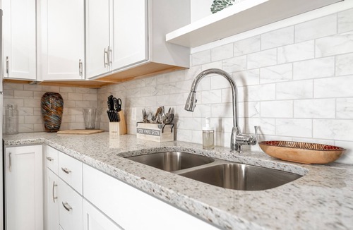 Fountain Square House | Cozy Fountain Square gem near Lucas Oil Stadium ! Pet-Friendly!
