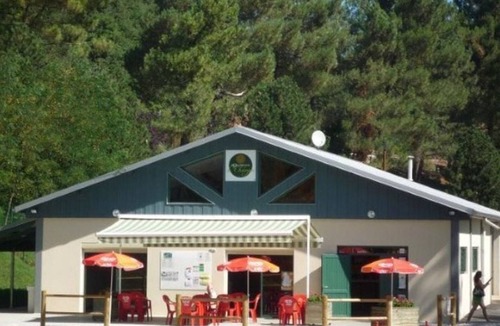 Saint-Donat-sur-l'Herbasse Ski Chalet | Cozy chalet with terrace