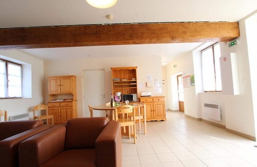 Saint-Georges-de-Rouelley Cottage | Cozy cottage near protected site, pets allowed