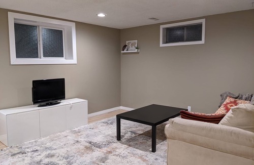 Calgary House | Cozy, friendly, and roomy!