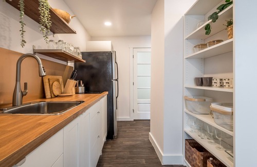 Bedford Apartment | Cozy Fully-Equipped 2 Bedroom Suite
