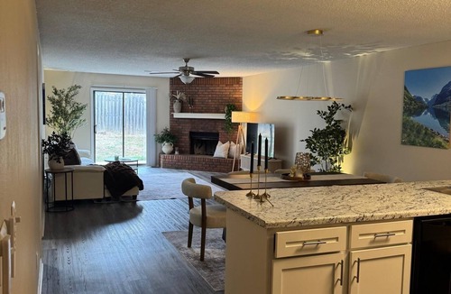 Fayetteville House | Cozy fully furnished modern duplex for rent