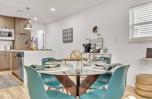 Tulsa House | Cozy fully Remodeled home! 5 min to Downtown Tulsa