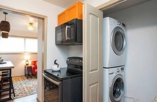 Woodbine House | Cozy & fun house in Nashville