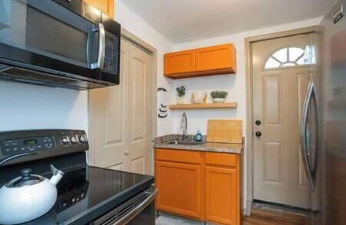Woodbine House | Cozy & fun house in Nashville