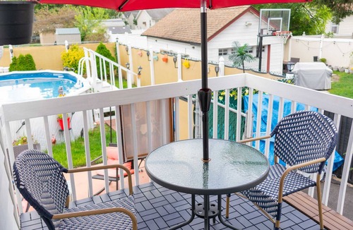 Fair Lawn House | Cozy Furnished Ranch! Pet friendly!