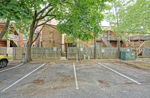 Downtown Albany Apartment | Cozy Garden 2-Bed Full Amenities @ Downtown Albany