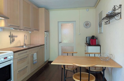 Meilen District Apartment | Cozy Garden Apartment near Zurich City and Lake