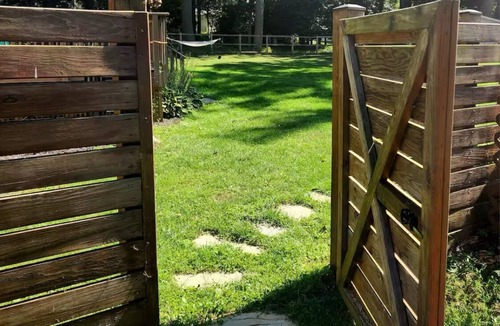 Woodbine Apartment | Cozy Garden Cottage