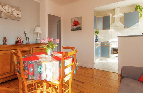 Malemort-sur-Correze House | Cozy Garden Retreat Malemort