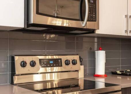 Kensington Apartment | Cozy Gem of Down town