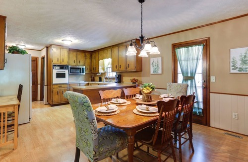 Cartersville House | Cozy Georgia Getaway w/Deck, Grill & Fire Pit!