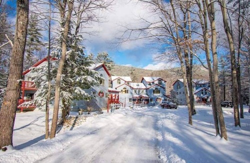 Bartlett Apartment | Cozy getaway at Attitash Mountain Village