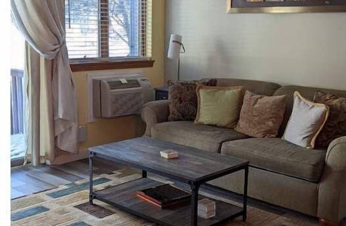 Bartlett Apartment | Cozy getaway at Attitash Mountain Village