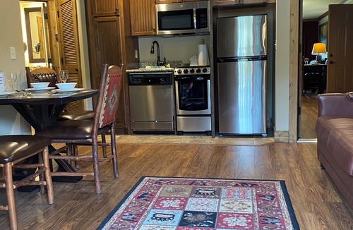 Branson Resort | Cozy Grand Villa 1 Bedroom resort in fantastic Branson