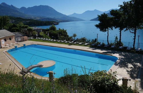 Chorges Apartment | Cozy Group Stay with a Fireplace