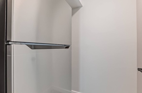 Evanston Apartment | Cozy Guest Suit