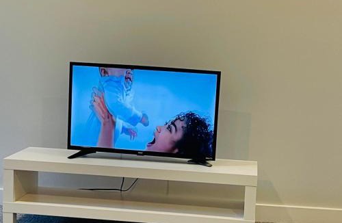 Evanston House | Cozy guest suite