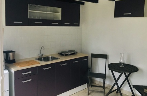 Cerisy-la-Foret House | Cozy Guesthouse 30 mins from D-Day