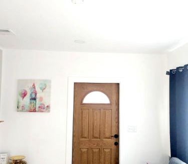 Catasauqua House | Cozy Guesthouse