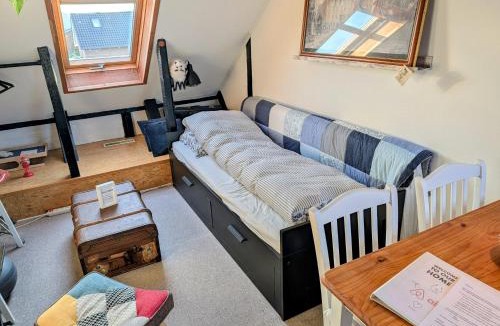 Kastrup Apartment | Cozy Haven CPH - Bright small rooms, easy public transport
