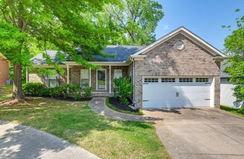 Hermitage House | Cozy Hermitage Home w/Deck: 11 Mi to Nashville!