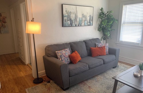 Miller House | Cozy Hideway, in the center of OKC
