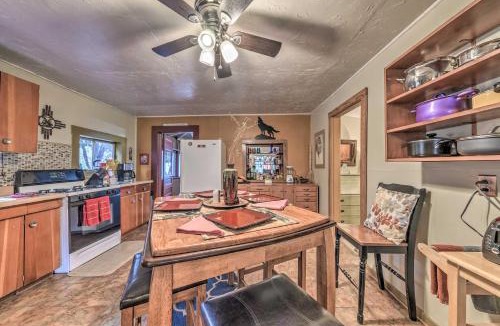 High Rolls Mountain Park House | Cozy High Rolls Cottage Near Hiking Trails!